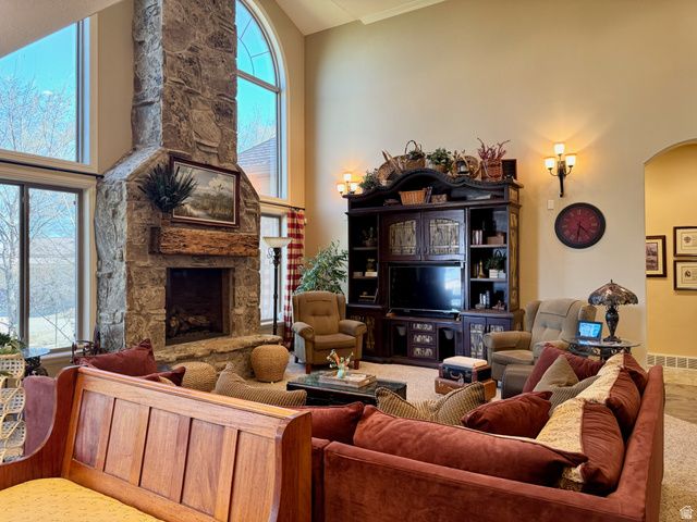 15319 S INDIAN PAINT CIR, Bluffdale, UT 84065