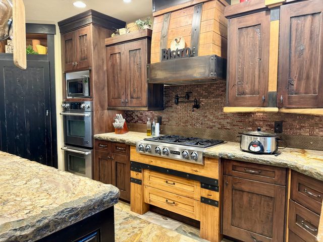 15319 S INDIAN PAINT CIR, Bluffdale, UT 84065