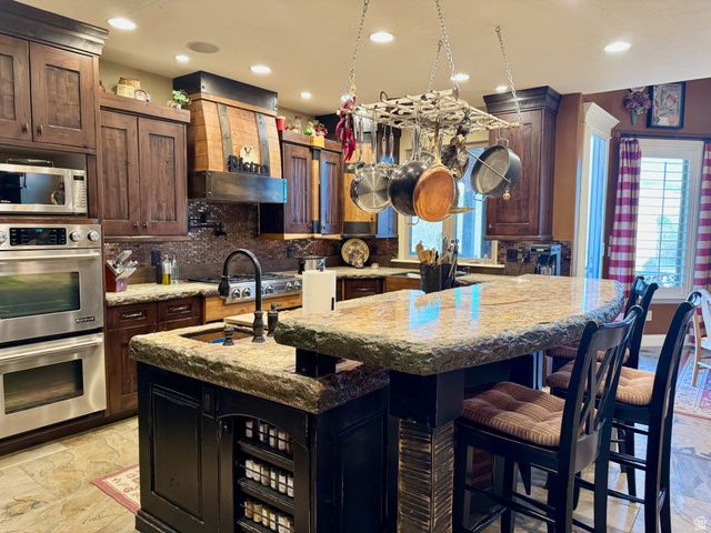 15319 S INDIAN PAINT CIR, Bluffdale, UT 84065