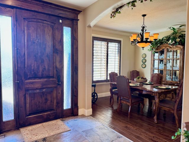 15319 S INDIAN PAINT CIR, Bluffdale, UT 84065