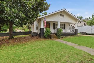 1420 E 8th Street, Okmulgee, OK 74447