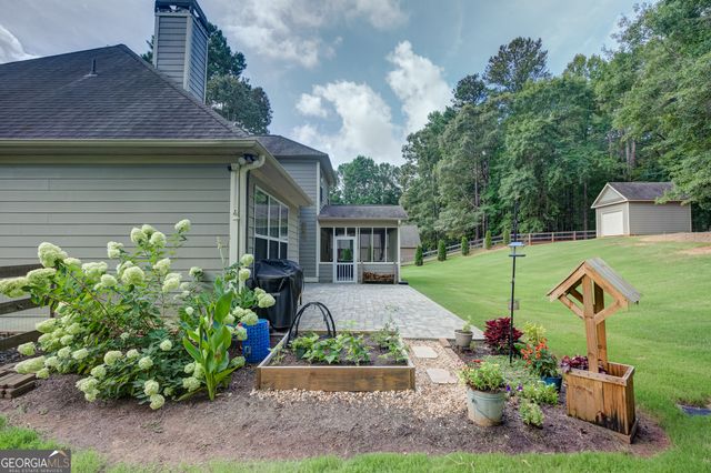 75 Drews Ridge Drive, Newnan, GA 30263