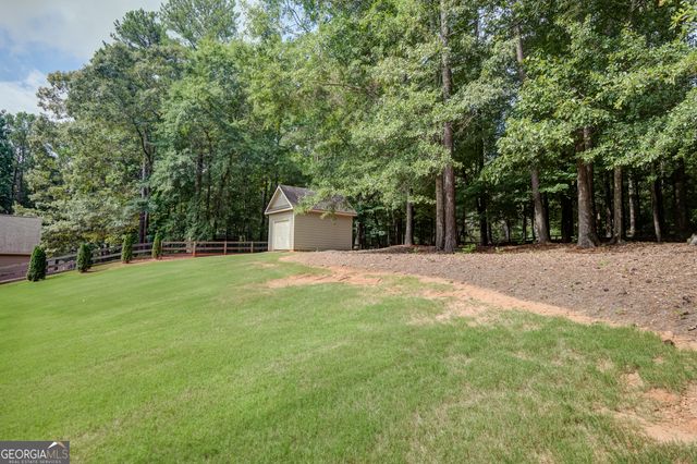 75 Drews Ridge Drive, Newnan, GA 30263