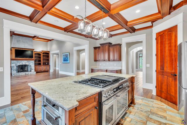 97 Southshore Court, Bonaire, GA 31005