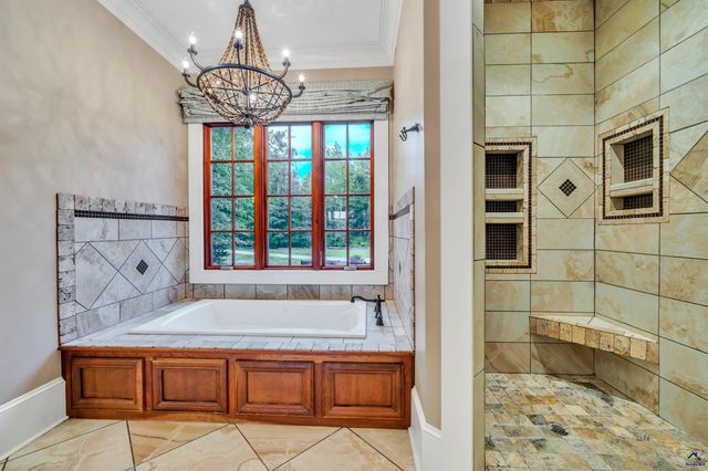 97 Southshore Court, Bonaire, GA 31005