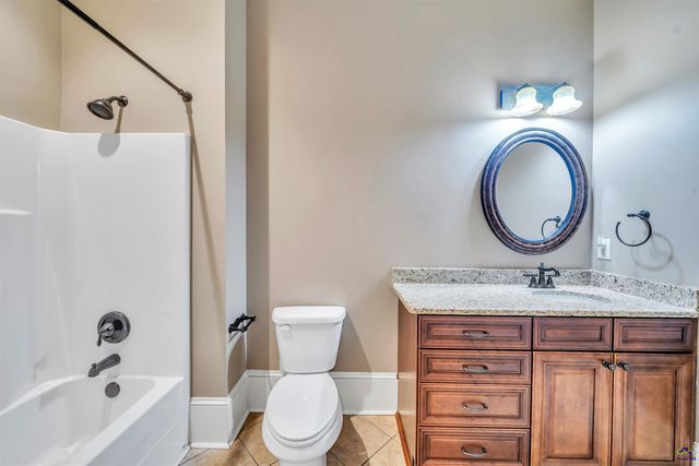 97 Southshore Court, Bonaire, GA 31005