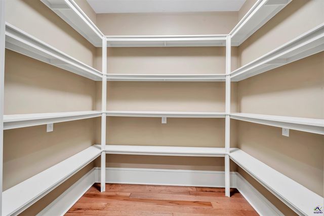 97 Southshore Court, Bonaire, GA 31005