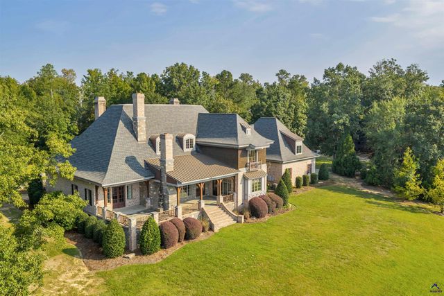 97 Southshore Court, Bonaire, GA 31005