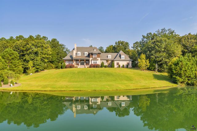 97 Southshore Court, Bonaire, GA 31005