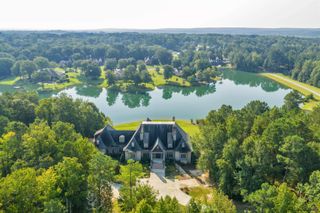 97 Southshore Court, Bonaire, GA 31005