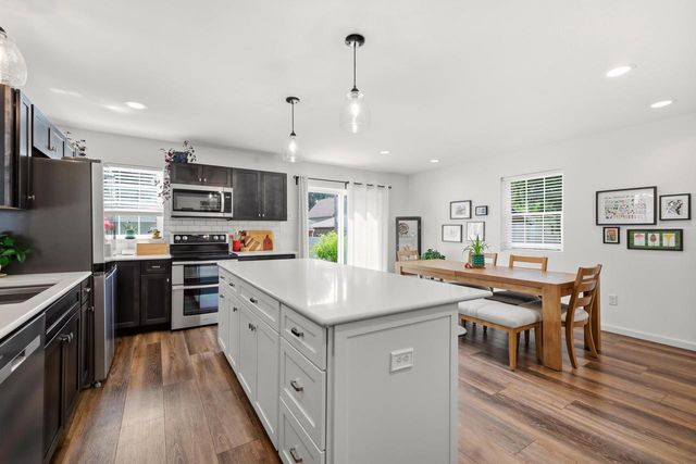 3677 E Carpenter AVENUE, Cudahy, WI 53110