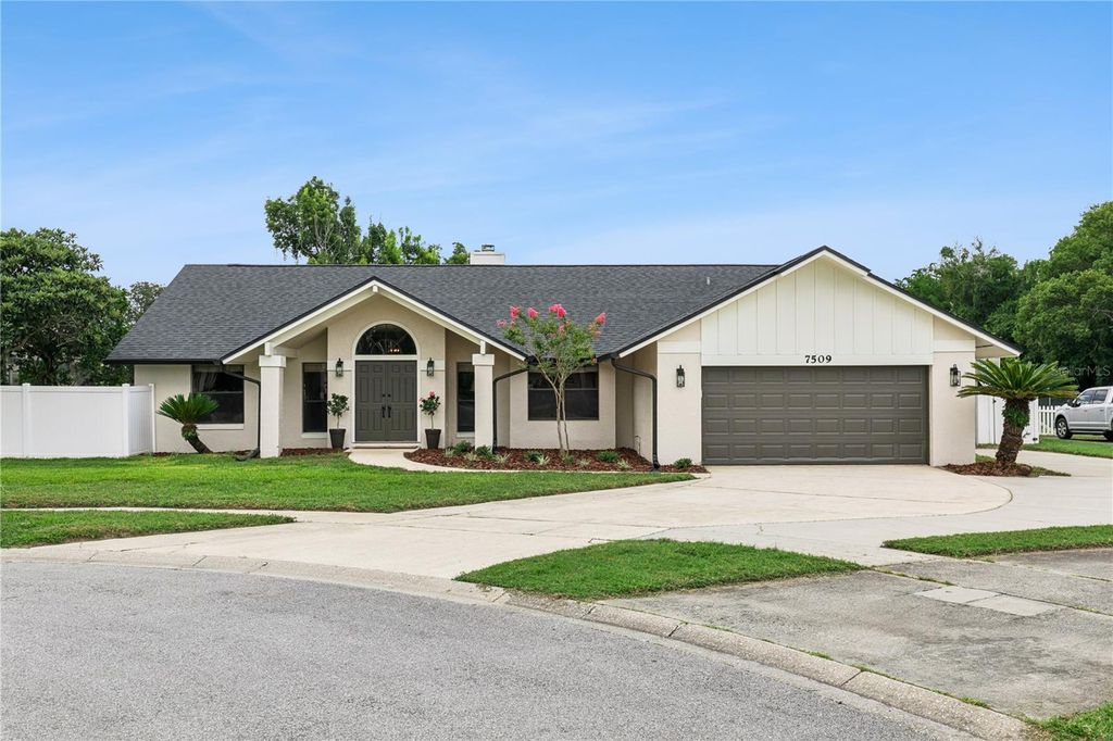 7509 GLENMOOR LANE, Winter Park, FL 32792