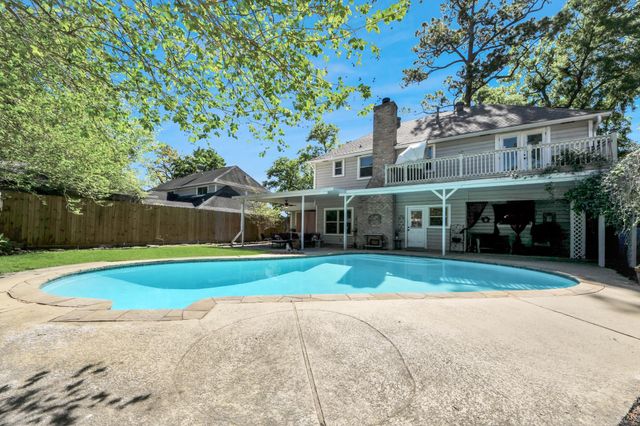 18010 Bambriar Drive, Houston, TX 77090