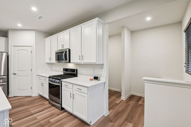 6843 Sable Point Drive, Brownsburg, IN 46112