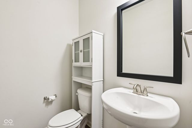 6843 Sable Point Drive, Brownsburg, IN 46112