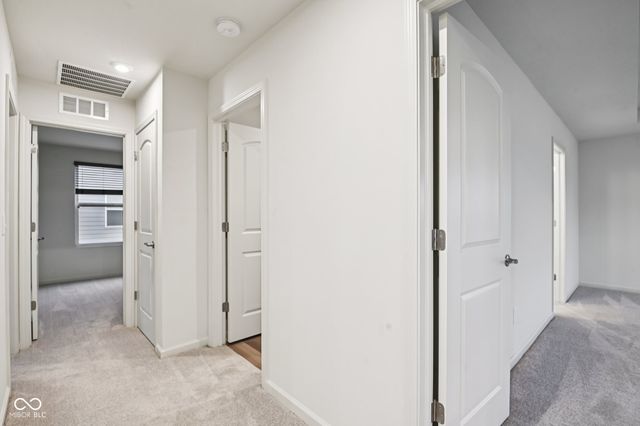 6843 Sable Point Drive, Brownsburg, IN 46112