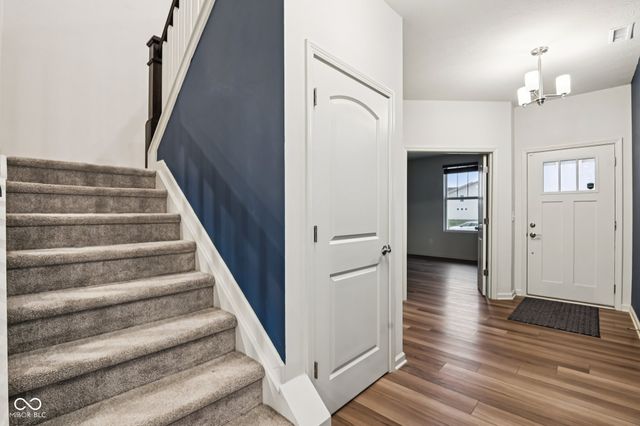 6843 Sable Point Drive, Brownsburg, IN 46112