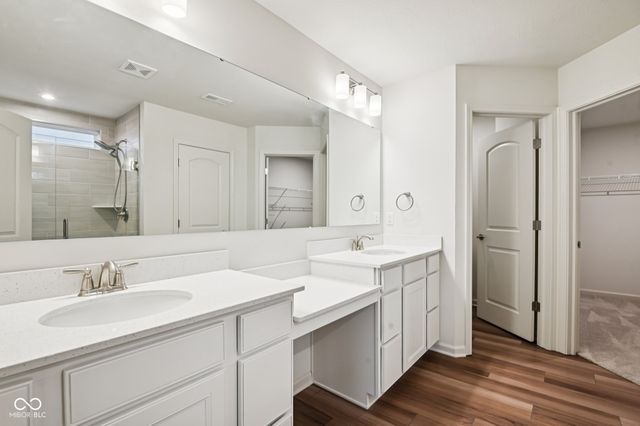 6843 Sable Point Drive, Brownsburg, IN 46112