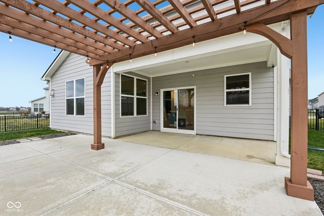 6843 Sable Point Drive, Brownsburg, IN 46112