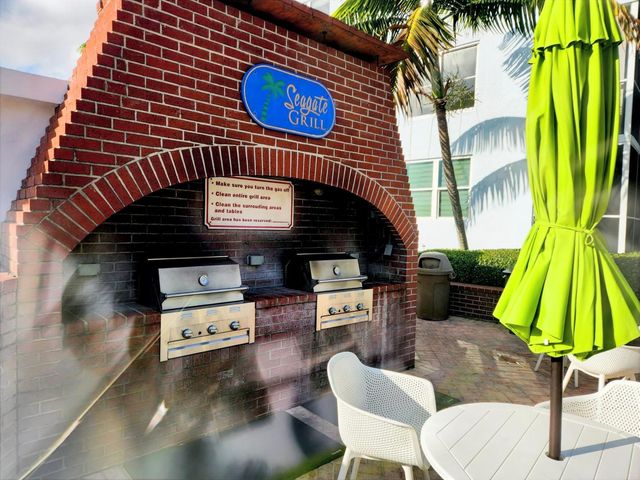 2008 S Federal Highway, Boynton Beach, FL 33435