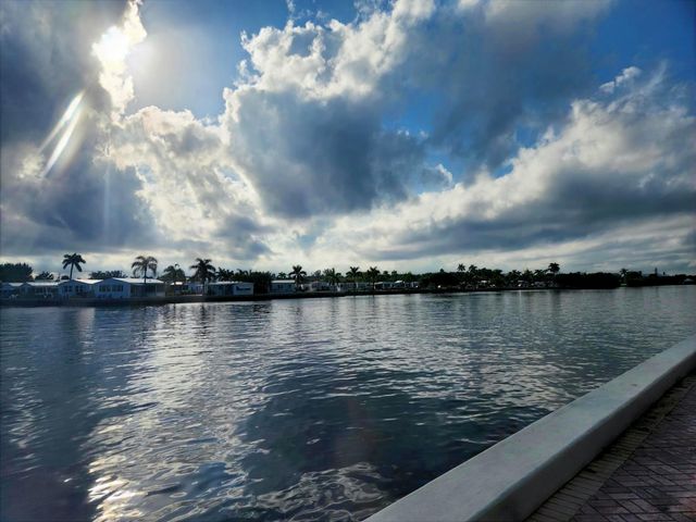 2008 S Federal Highway, Boynton Beach, FL 33435