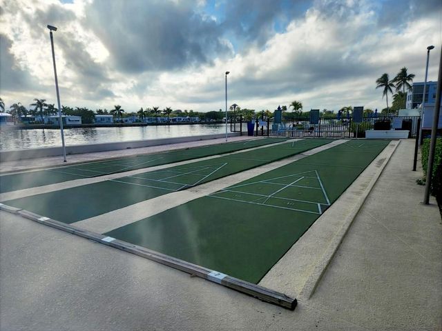 2008 S Federal Highway, Boynton Beach, FL 33435