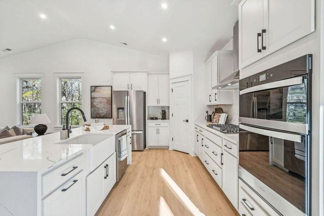 9 Kings River Trail, Hollywood, SC 29449