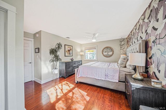 4 Malcolm Street, Bellport, NY 11713