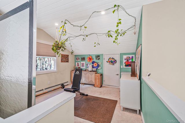 4 Malcolm Street, Bellport, NY 11713