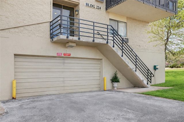 14001 E Marina Drive 103, Aurora, CO 80014