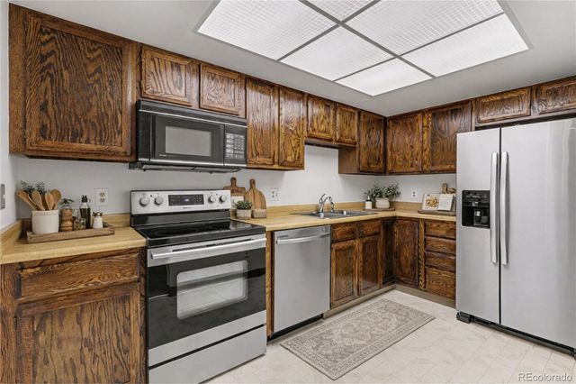 14001 E Marina Drive 103, Aurora, CO 80014