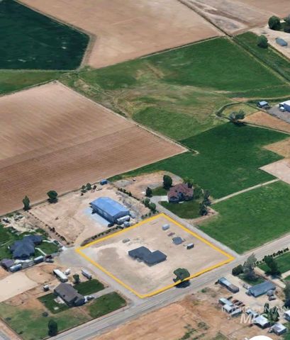 6975 J&S Circle, Nampa, ID 83686