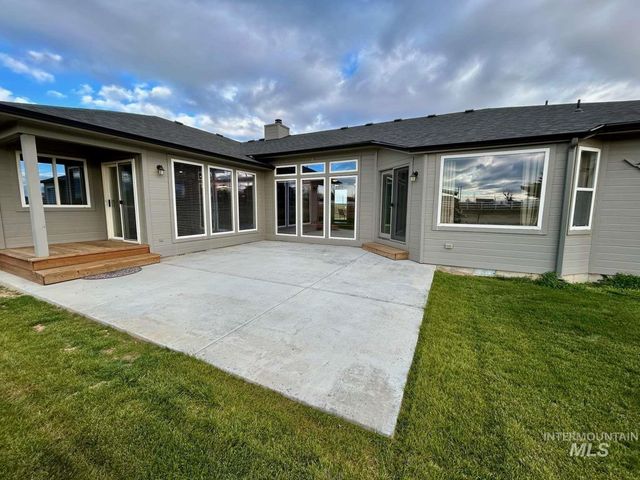 6975 J&S Circle, Nampa, ID 83686