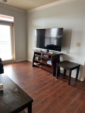 1711 Old Spanish Trail 313, Houston, TX 77054