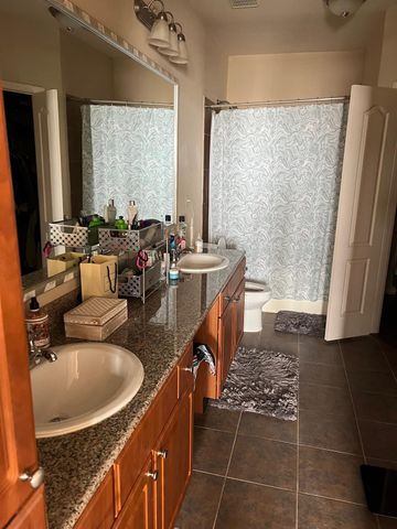 1711 Old Spanish Trail 313, Houston, TX 77054