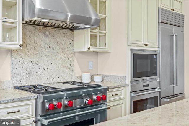 7708 BEECH TREE RD, Bethesda, MD 20817