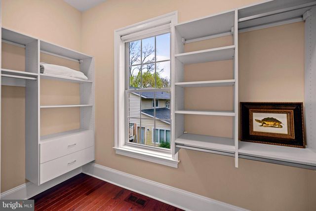 7708 BEECH TREE RD, Bethesda, MD 20817