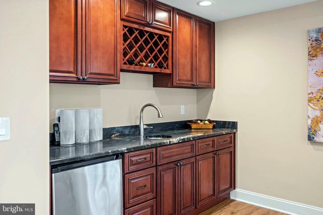 7708 BEECH TREE RD, Bethesda, MD 20817