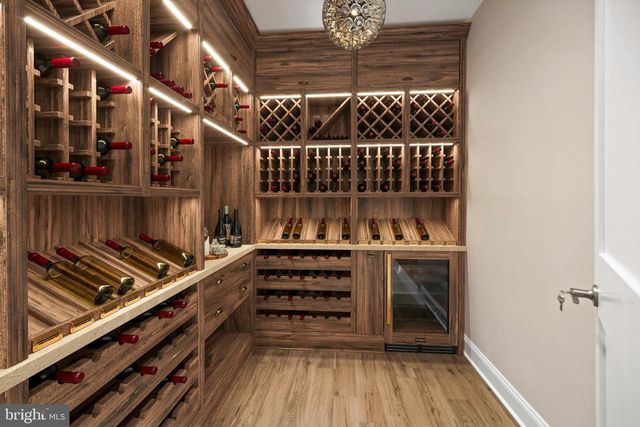 7708 BEECH TREE RD, Bethesda, MD 20817