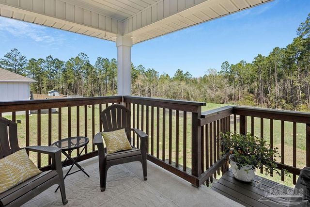 8674 Pathstone Blvd, Pensacola, FL 32526