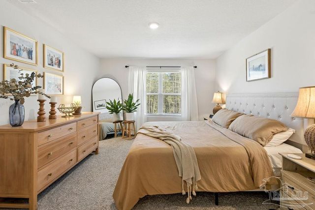 8674 Pathstone Blvd, Pensacola, FL 32526