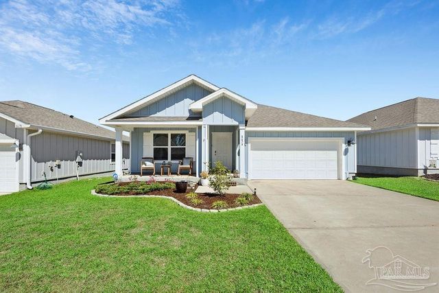 8674 Pathstone Blvd, Pensacola, FL 32526