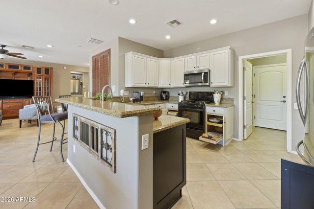 13449 W JUNIPERO Drive, Sun City West, AZ 85375