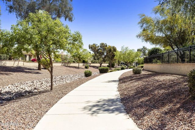 13449 W JUNIPERO Drive, Sun City West, AZ 85375