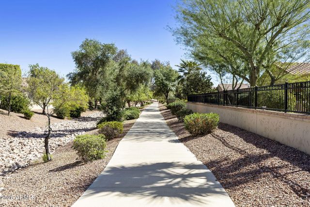 13449 W JUNIPERO Drive, Sun City West, AZ 85375