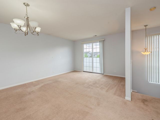 2243 Concord Drive 30-B, Mchenry, IL 60050