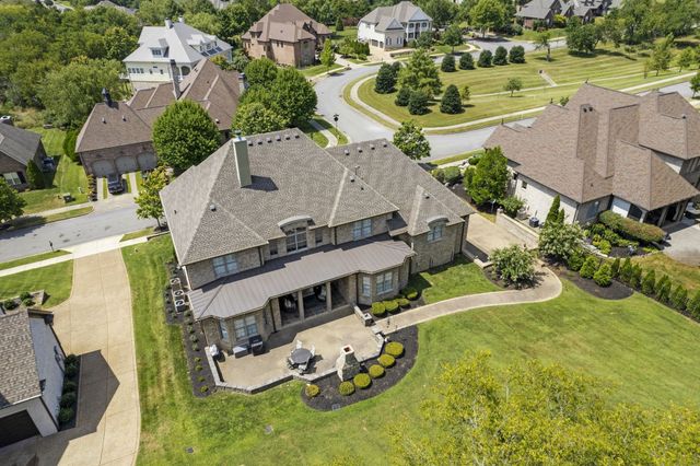 201 Higginson Pl, S, Gallatin, TN 37066