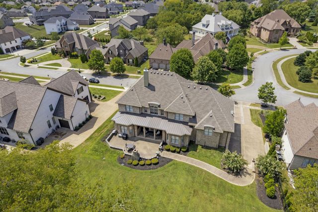 201 Higginson Pl, S, Gallatin, TN 37066