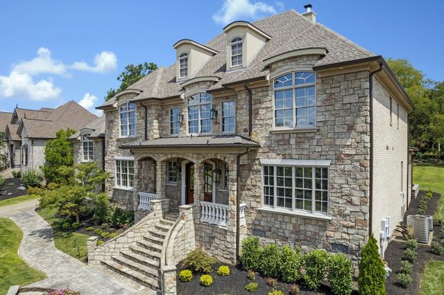 201 Higginson Pl, S, Gallatin, TN 37066