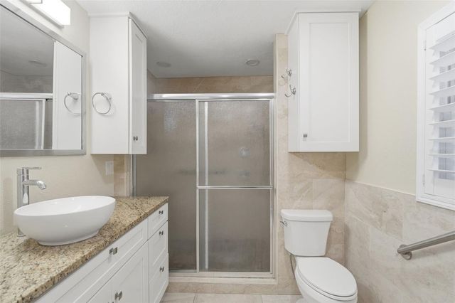 8423 BERMUDA DUNES DRIVE, Orlando, FL 32819